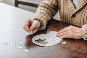 Serotonin Alzheimer's, Alzheimer's disease, serotonin protects against Alzheimer's